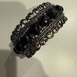 Elegant Black and Silver Bracelet
